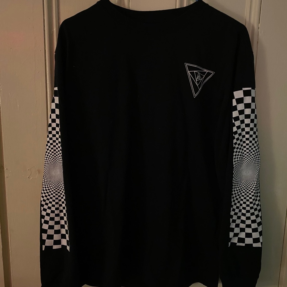 Black and White Design Long Sleeve